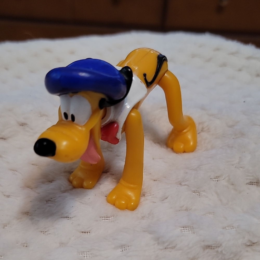 1993 Pluto Dog 3.5" McDonalds Epcot Adventure France PVC Action Figure Disney